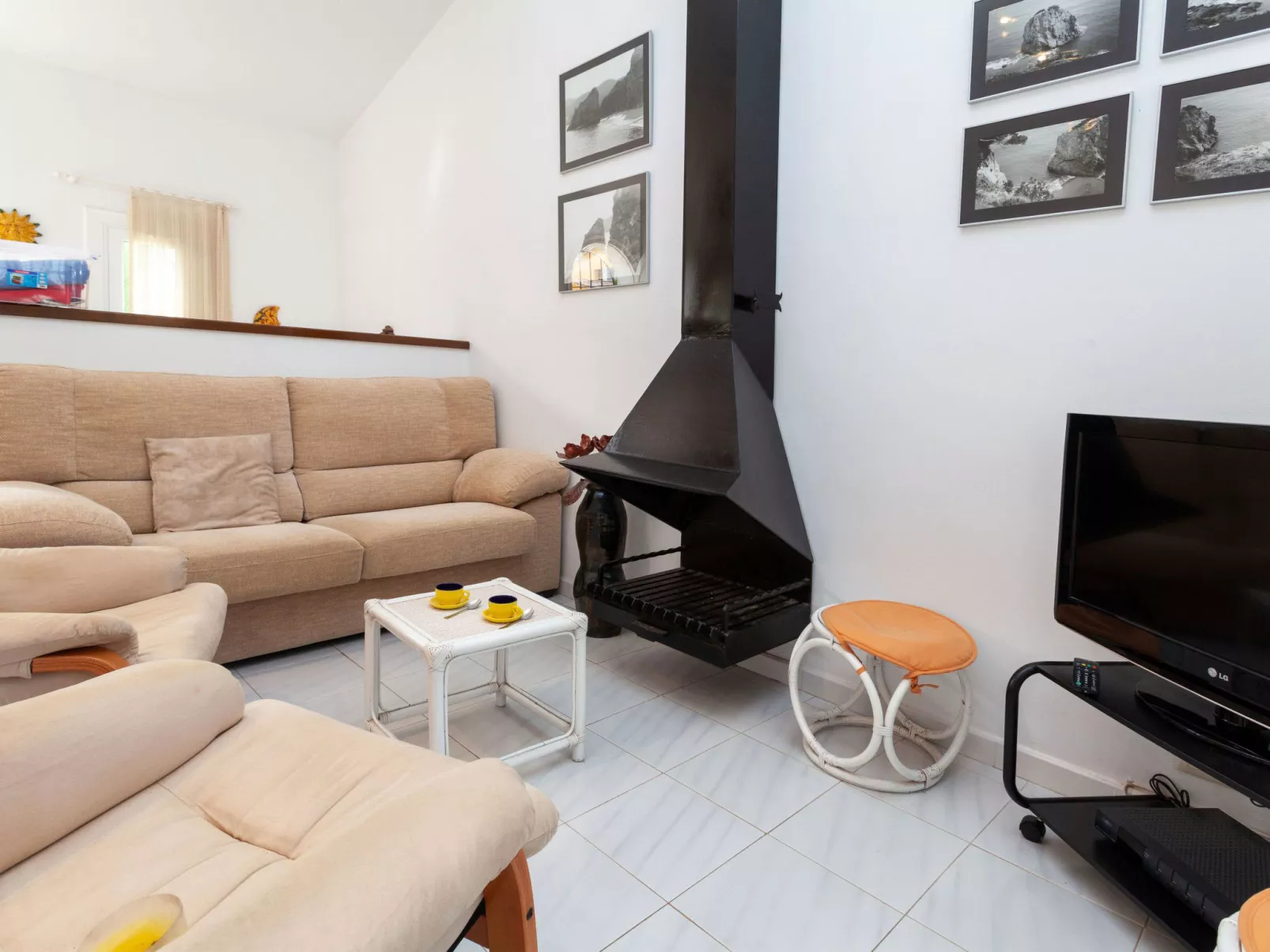 Villa Blanca Feliu-Inside