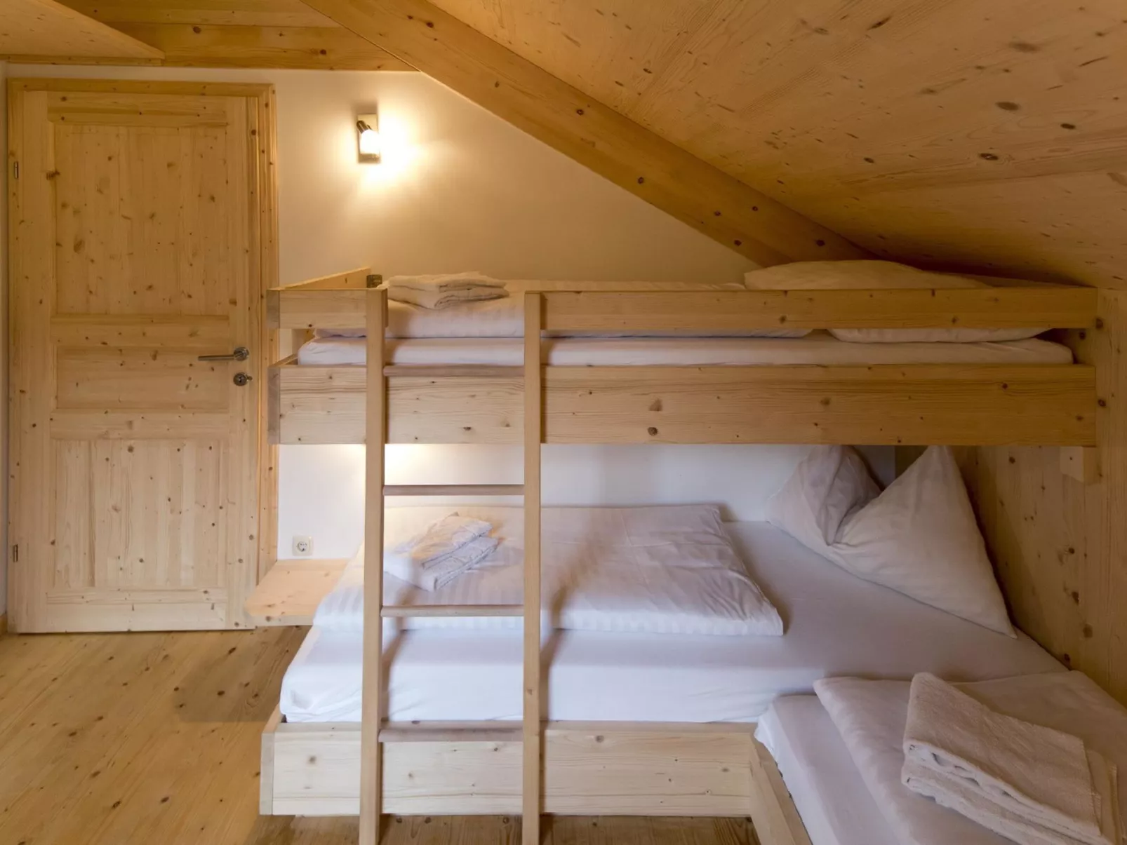 Chalet mit 4 Schlafzimmern-Inside
