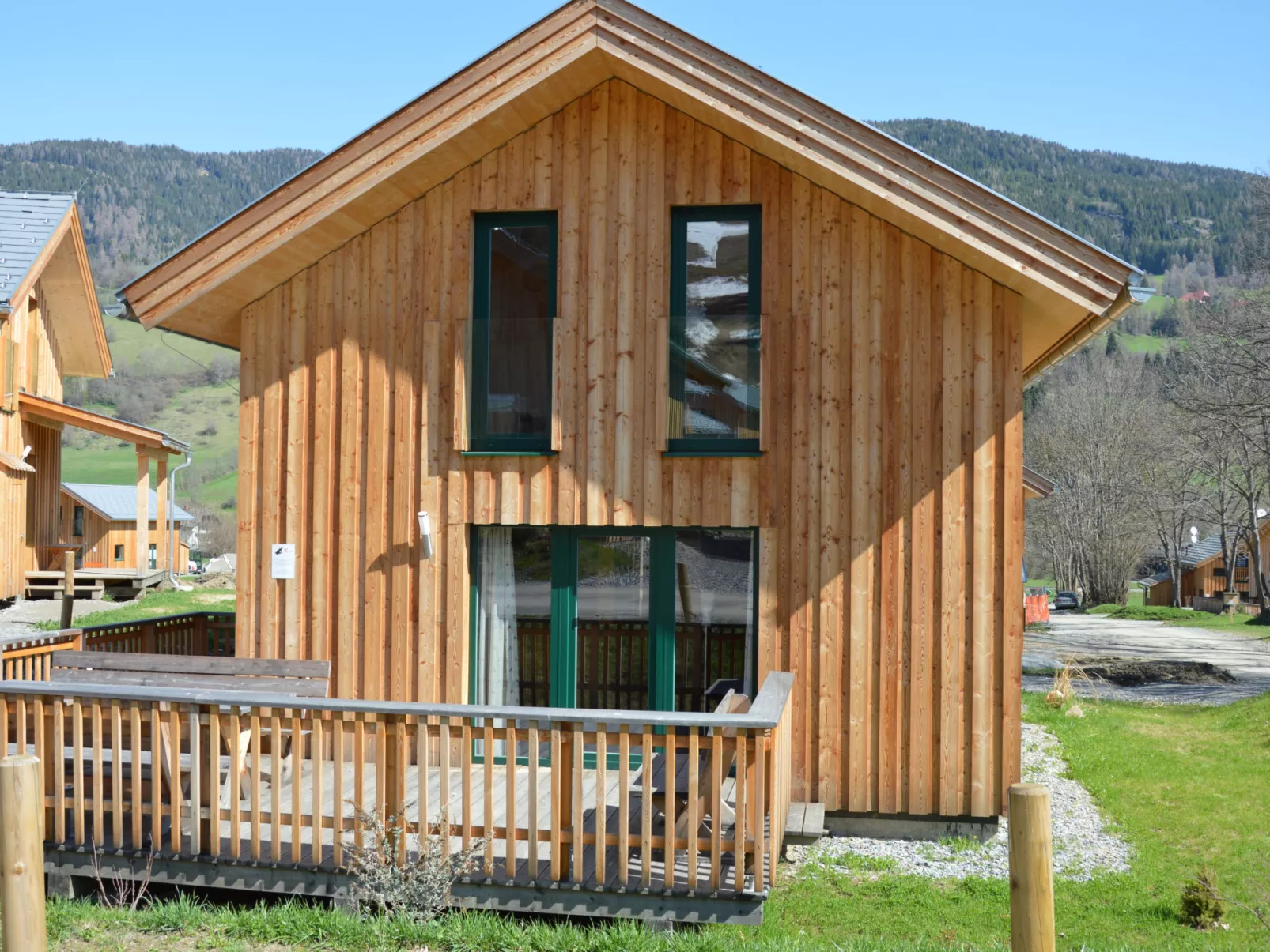 Chalet mit 4 Schlafzimmern-Outside