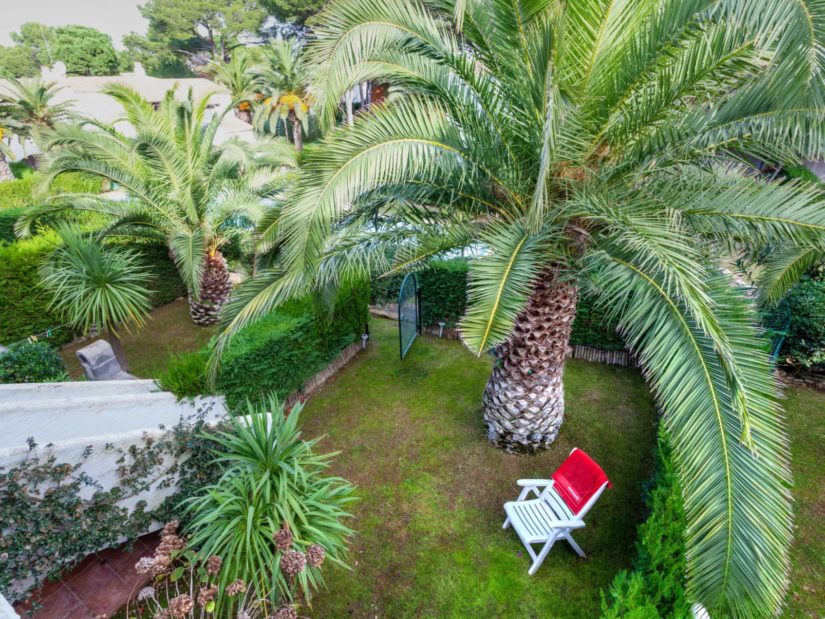 Villa Blanca Feliu-Inside