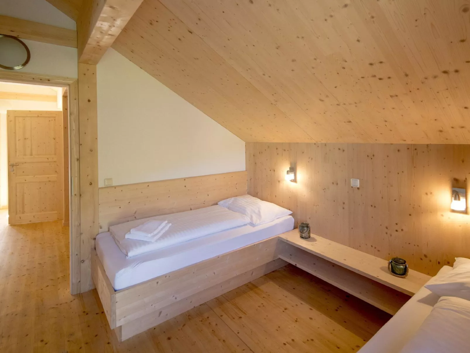 Sup.4 SZ Sauna o.IR-Sauna+Sprudelbad-Inside