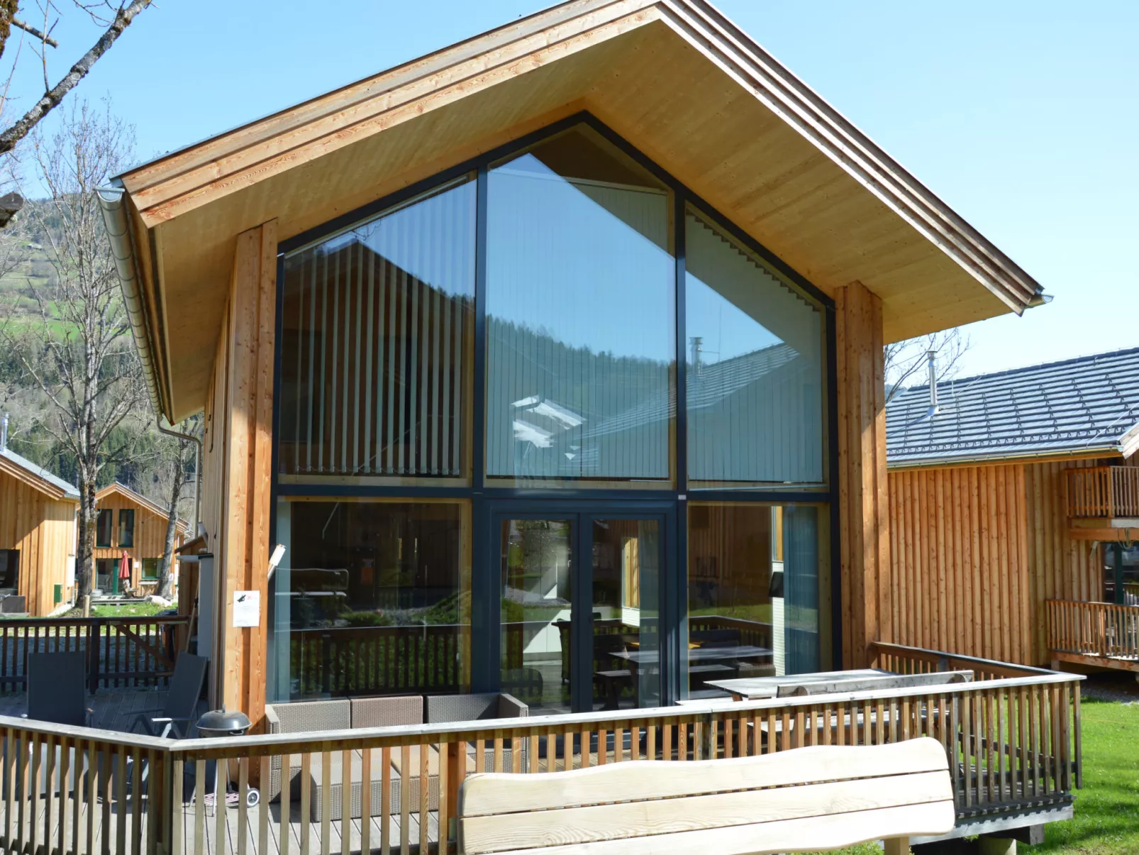 Premium mit 5 SZ, Sauna oder IR-Sauna-Outside