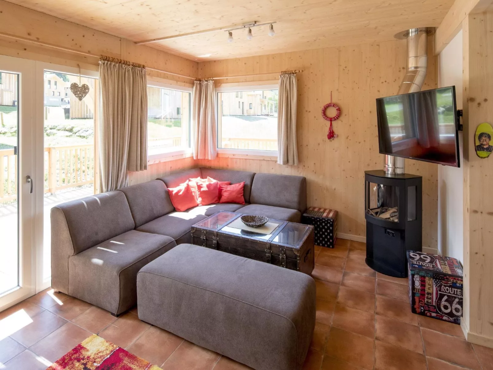 Chalet 4 Schlafzimmern, Sauna & SwimSPA