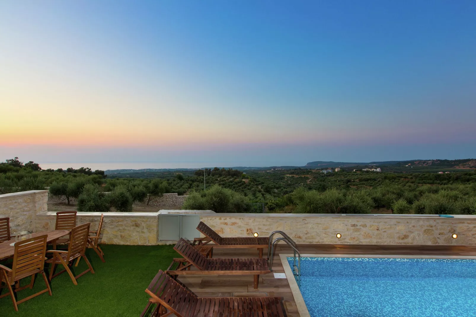 Villa Fragkia-Gardens summer
