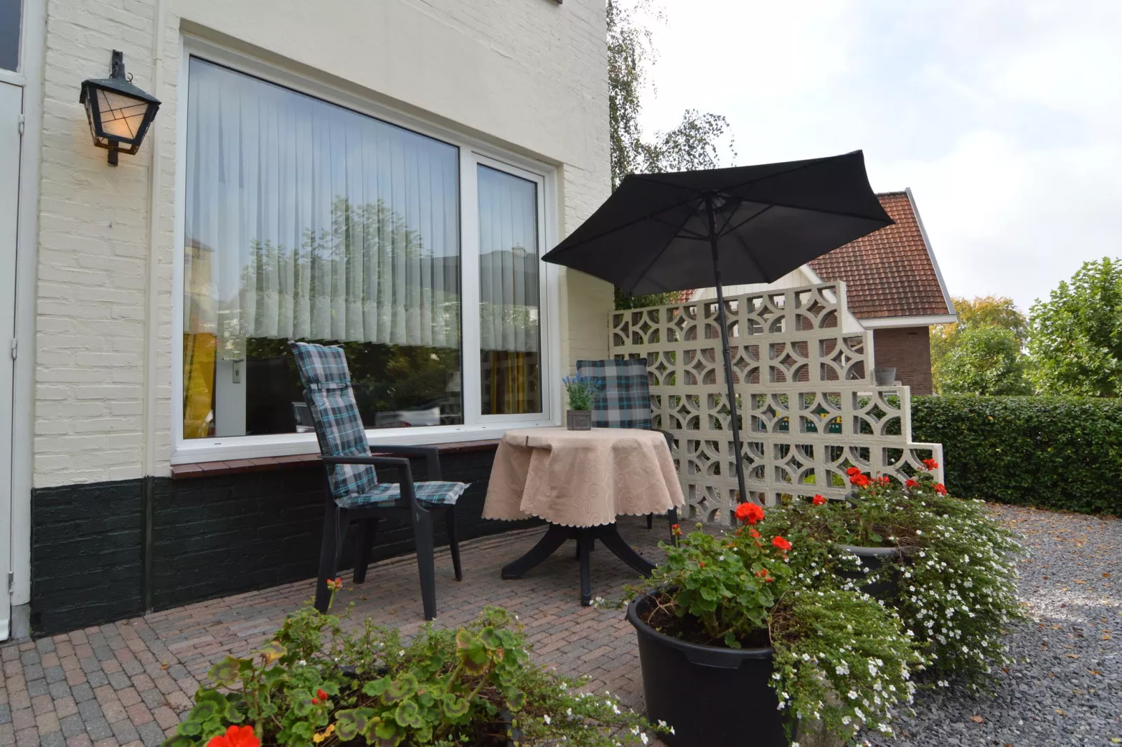 Kerkzicht-Exterior summer
