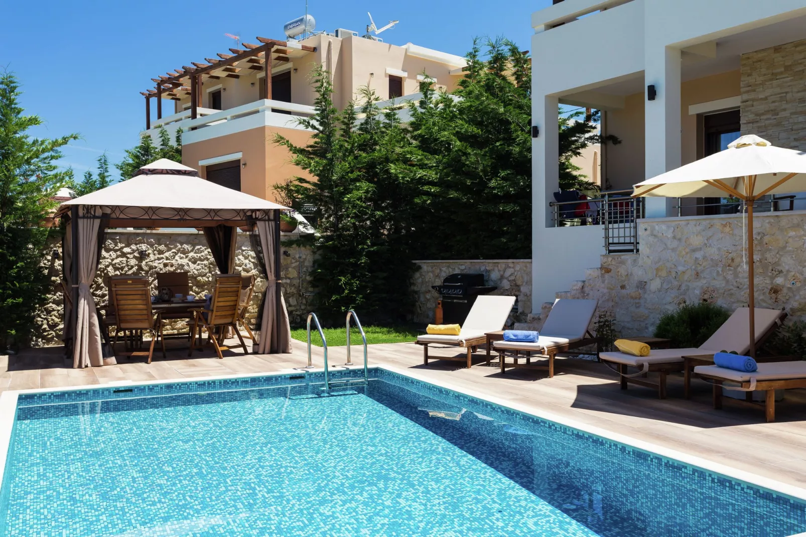 Villa Georgio-Schwimmbad