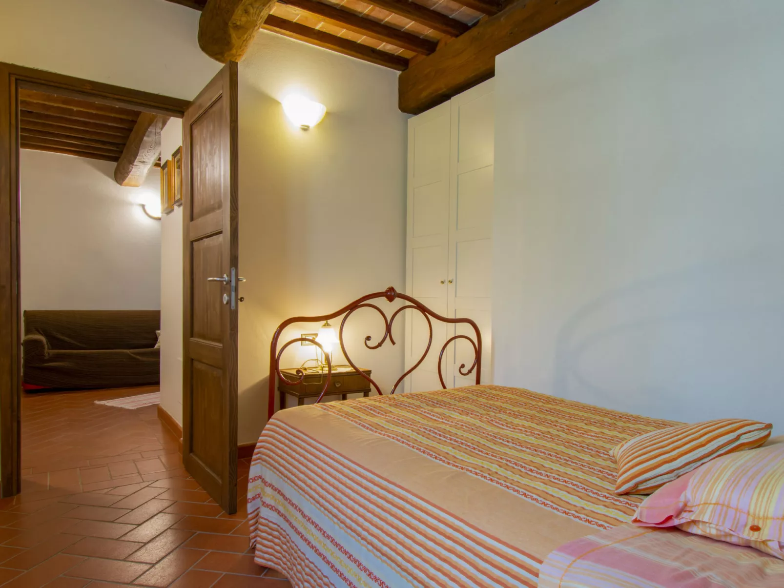 Borgo Fontana-Inside