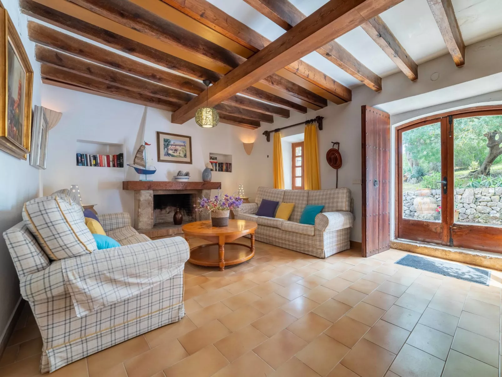 Can Ferre de Baix-Inside