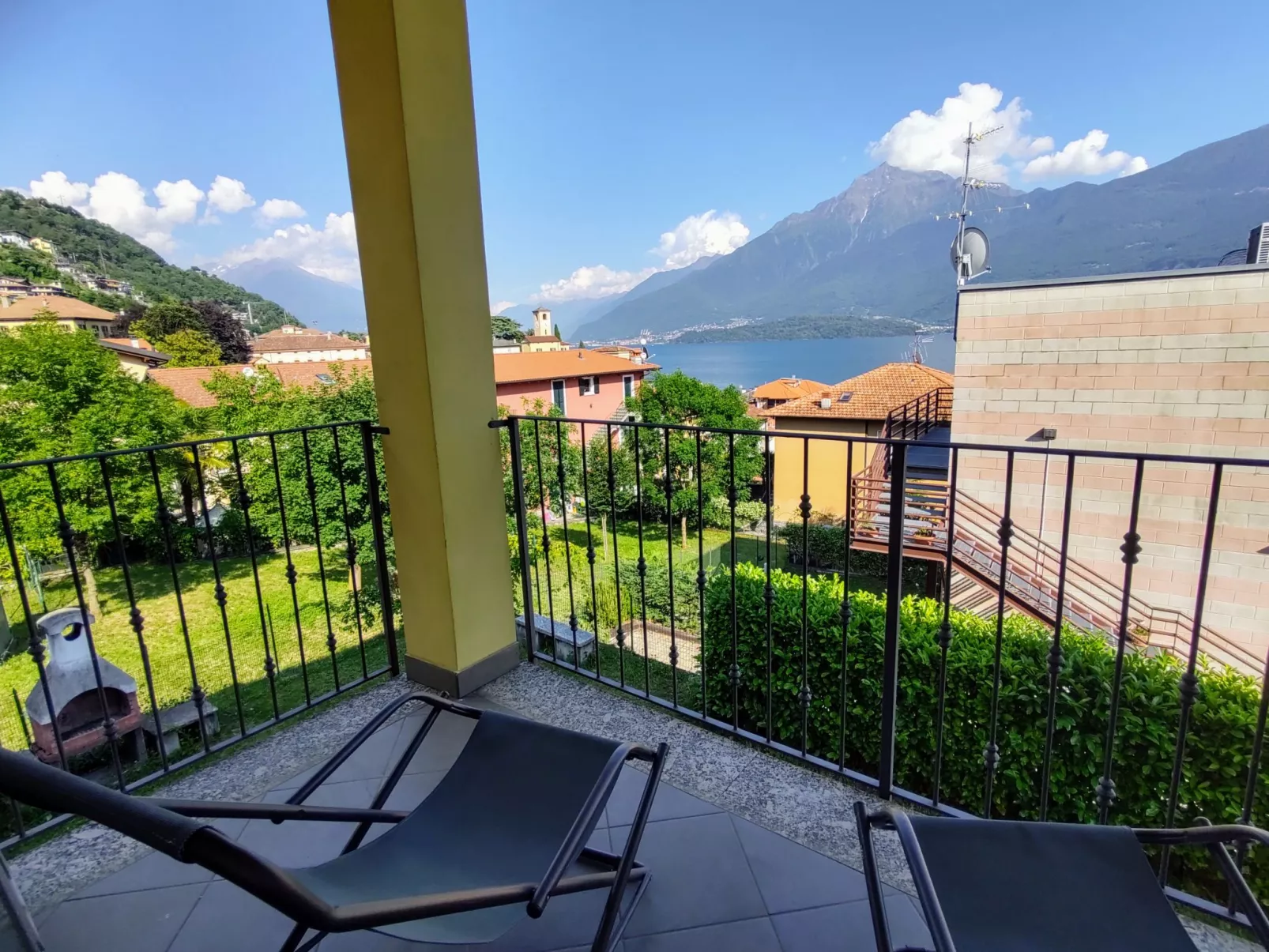 Pieve-Outside