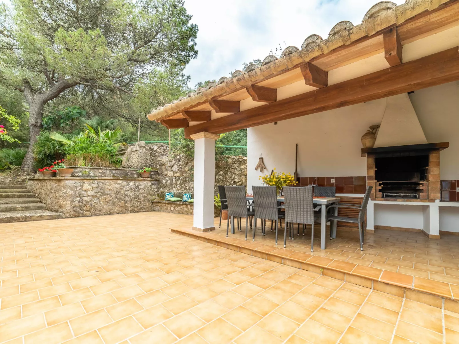 Can Ferre de Baix-Outside