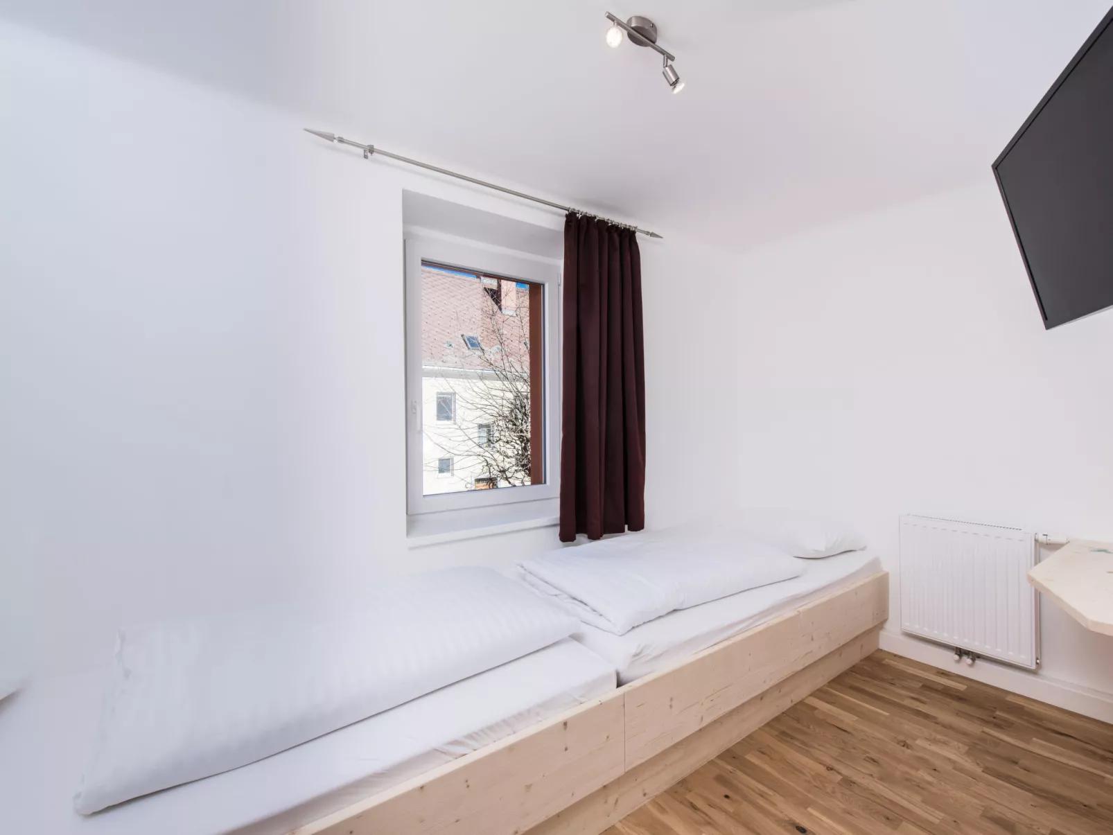 Für bis zu 27 Personen mit Sauna-Inside