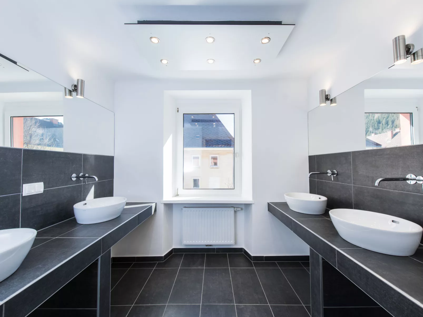 Für bis zu 27 Personen mit Sauna-Inside