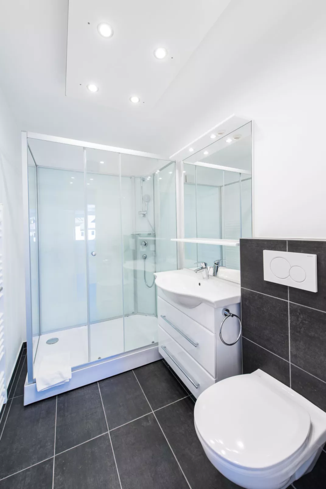Für bis zu 27 Personen mit Sauna-Inside