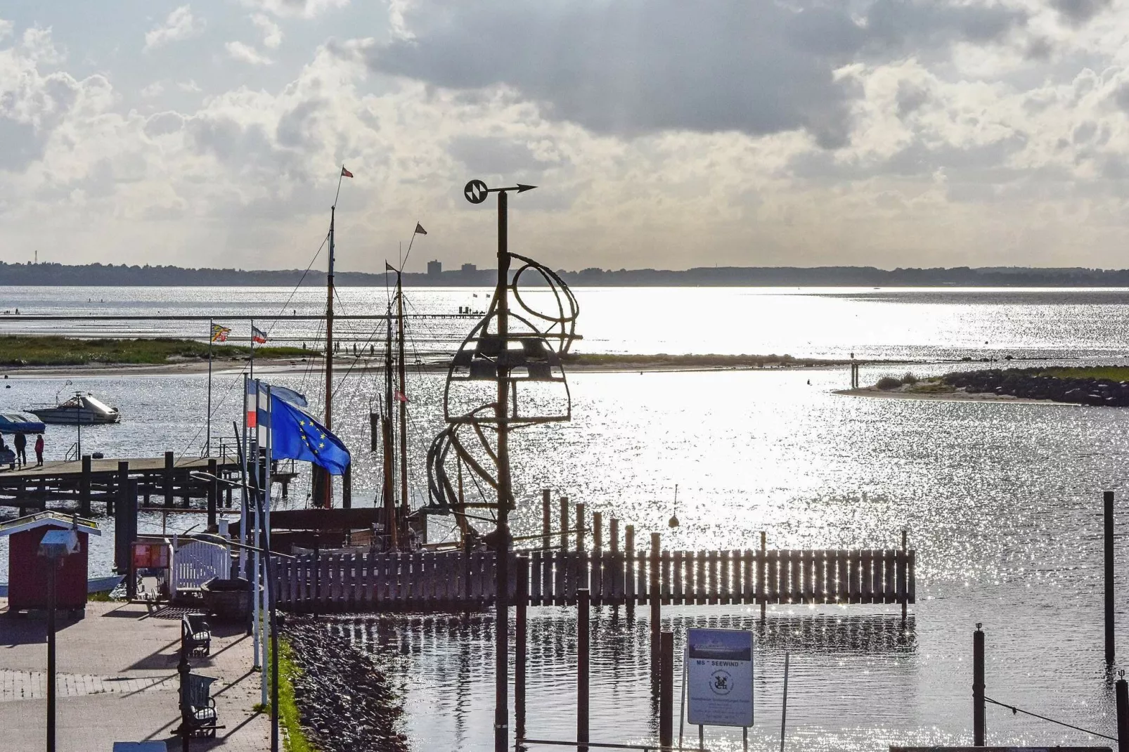 A_MV 4+2*D-Water view