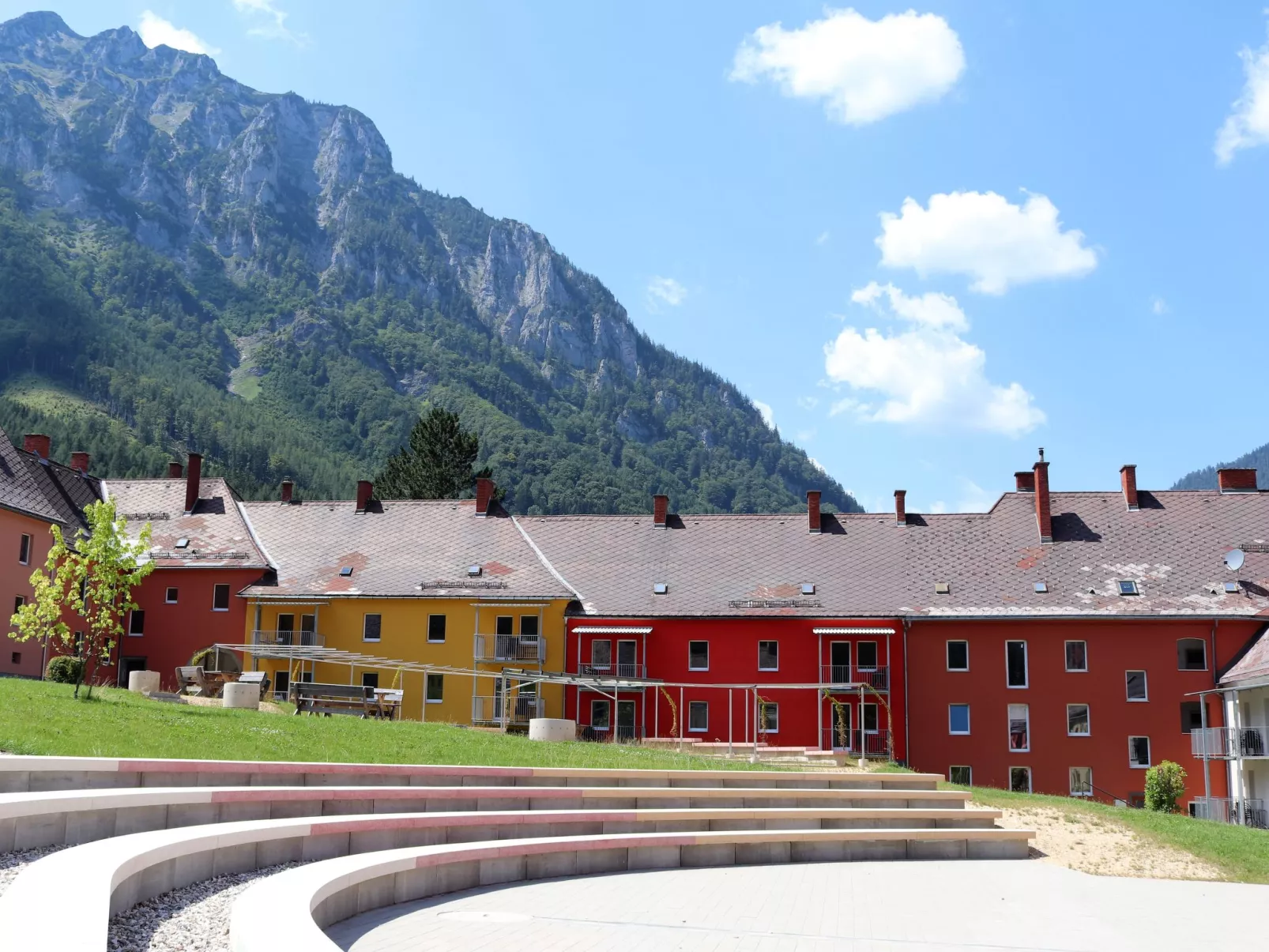 Für bis zu 4 Personen mit IR-Sauna-Outside
