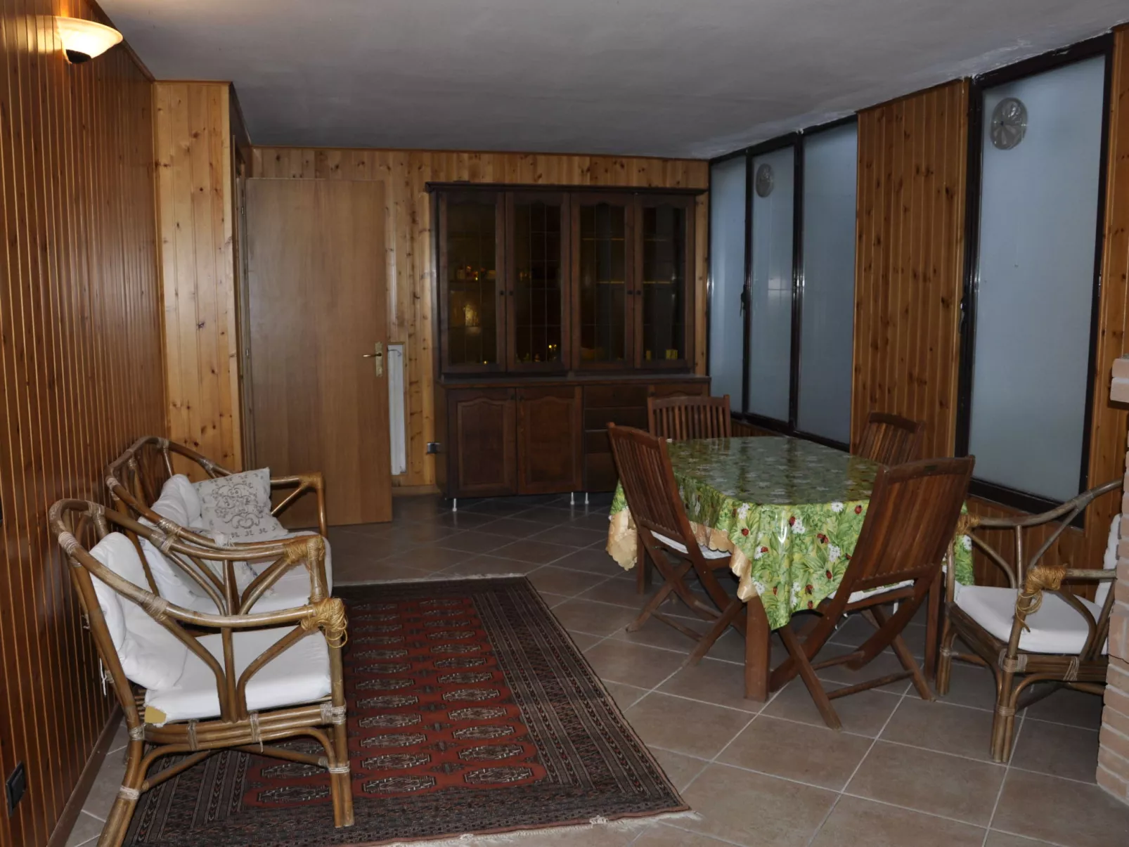 The Village Miró-Inside
