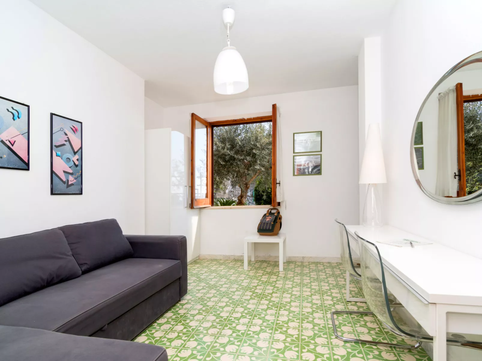 Villa Ofelia-Inside