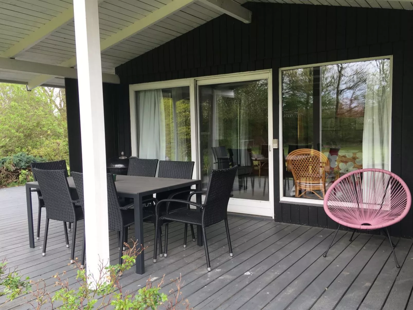 "Any" - 11km from the sea-Outside