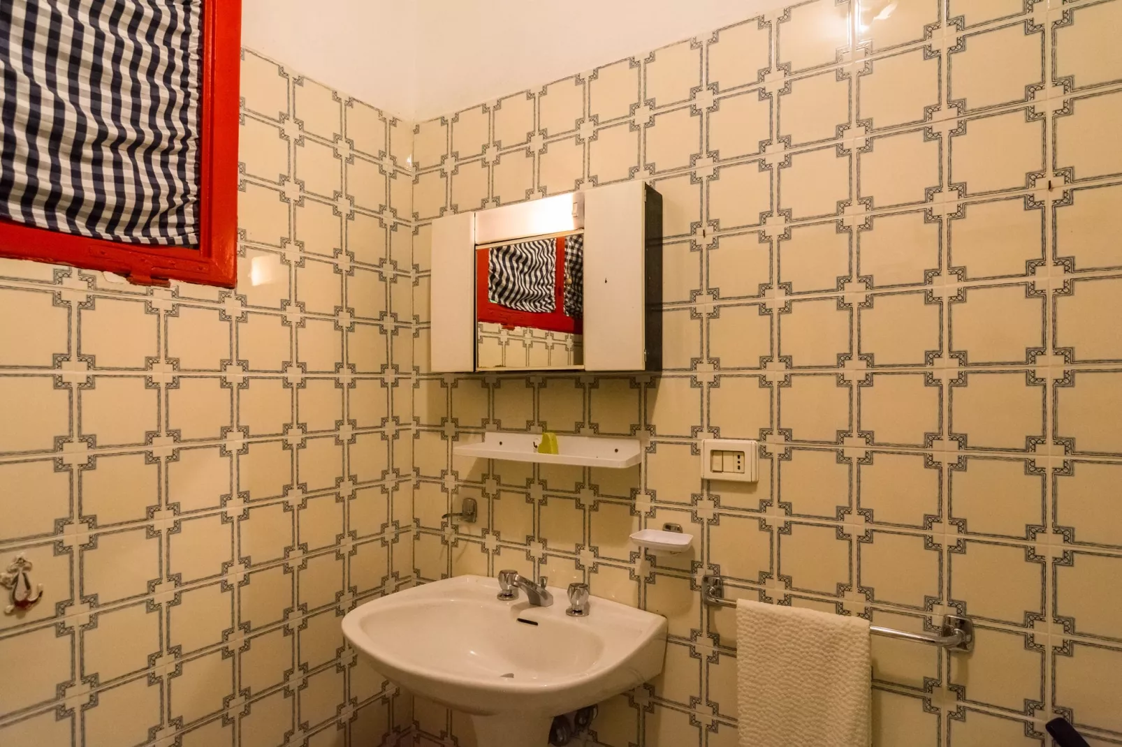 Chiostro-Bathroom