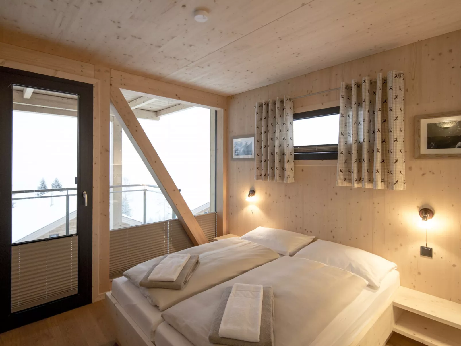 Superior # 02 Sauna&Sprudelwanne innen-Inside