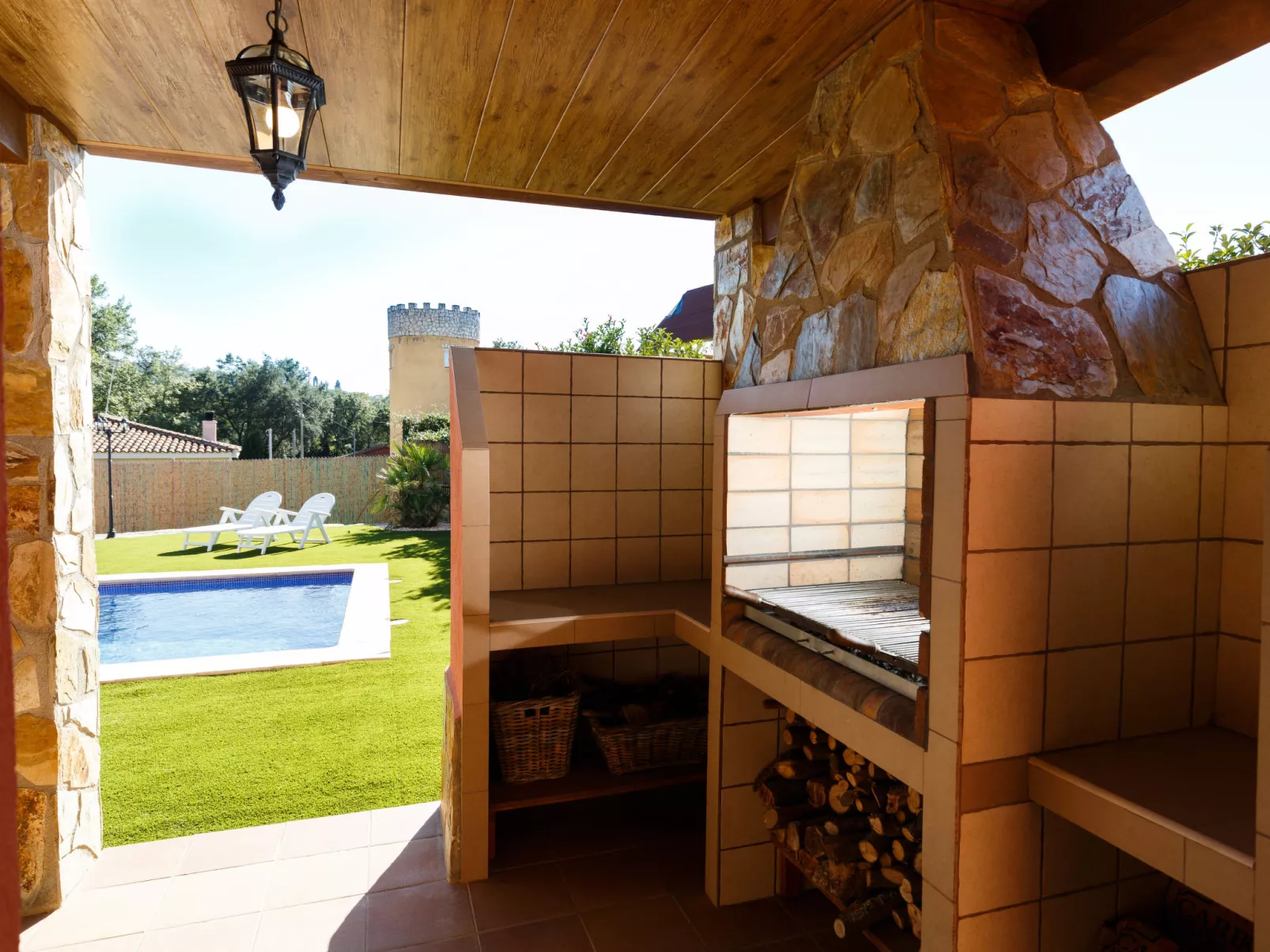 Montverde-Outside