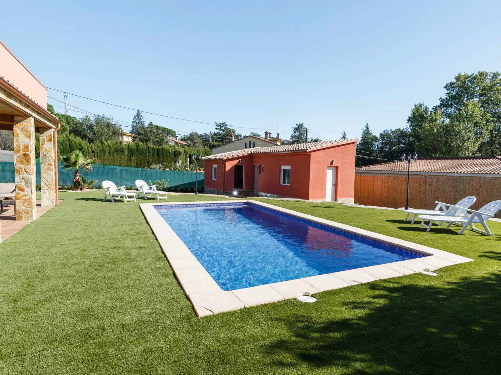 Montverde-Outside