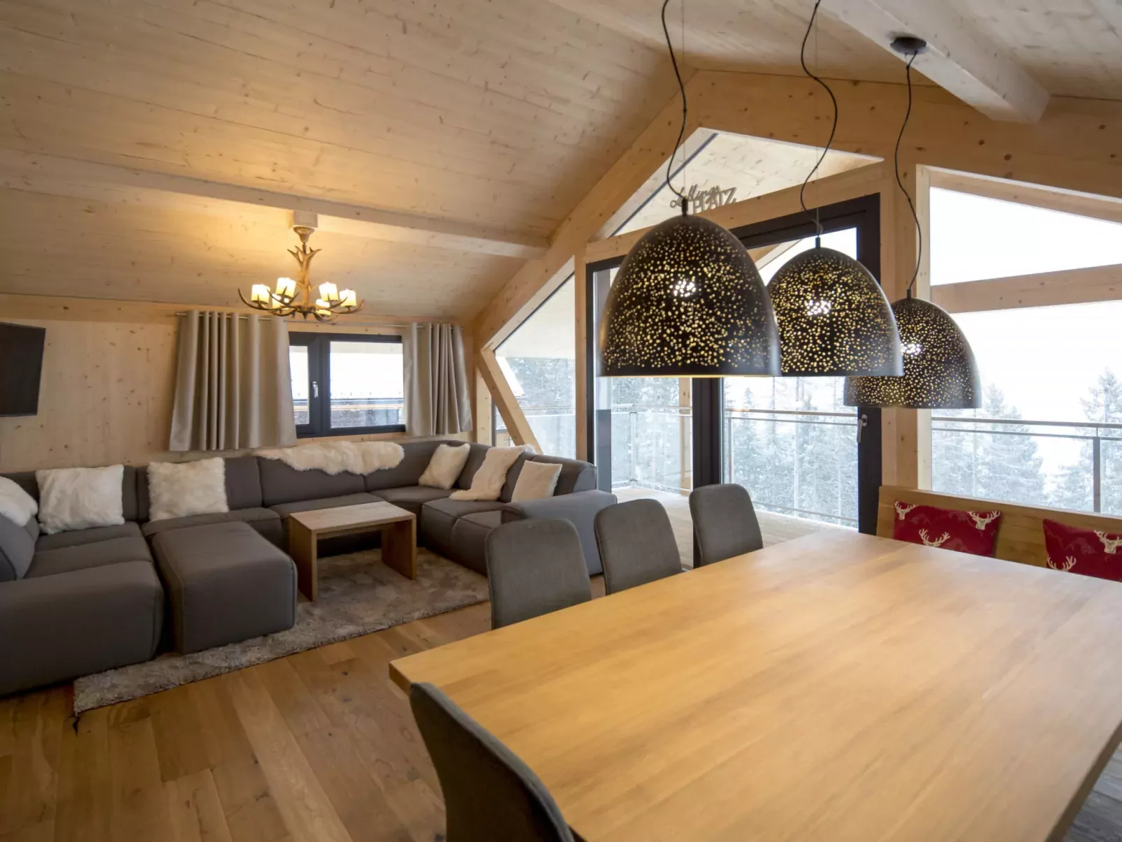 Superior # 04 Sauna&Sprudelwanne innen-Inside