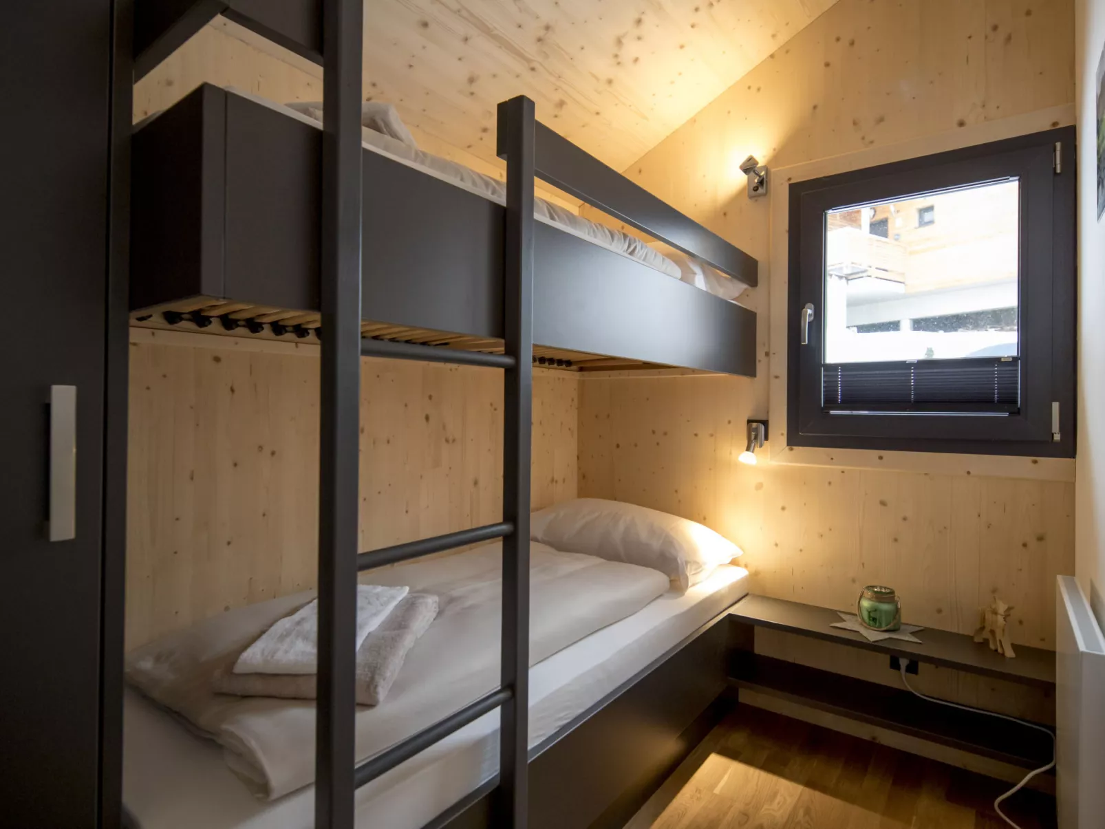 Premium # 06 Sauna&Sprudelpool aussen-Inside