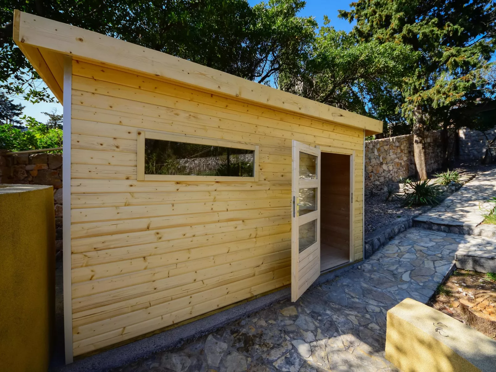 Villa Mo-Re-Drinnen