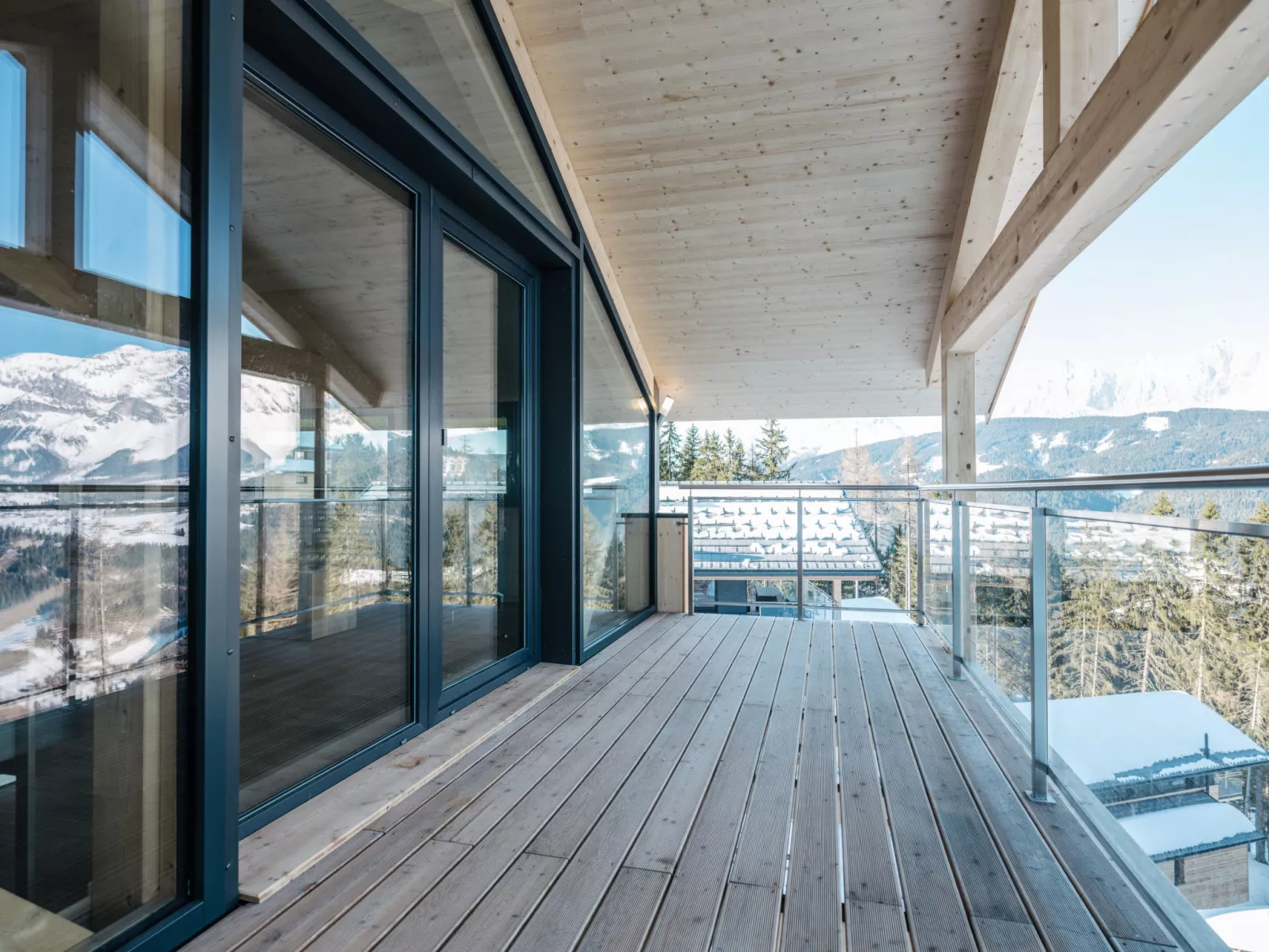 Premium # 09 mit Sauna & Swim Spa-Outside