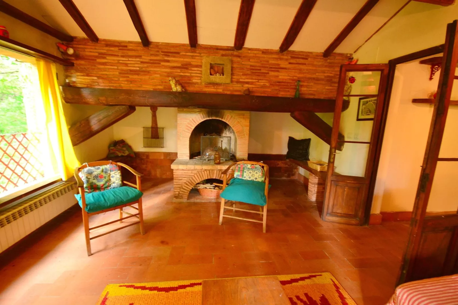 Birilli-Living room
