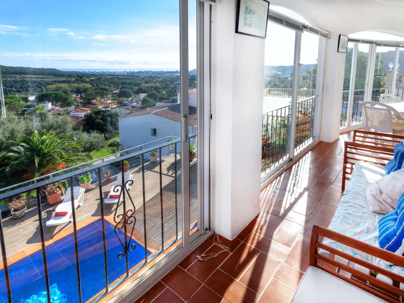 Mirador-Dedans