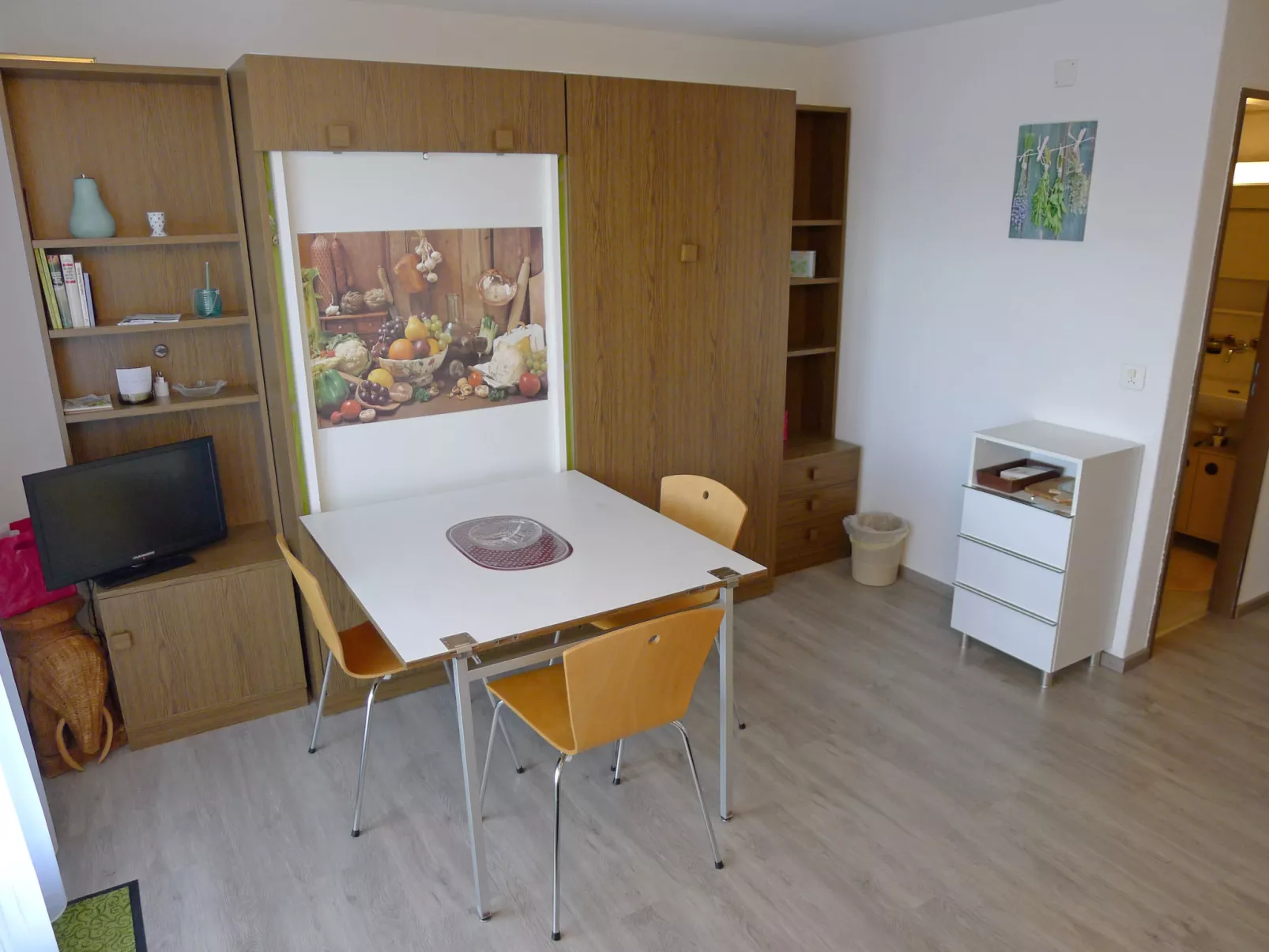 Annex-Inside