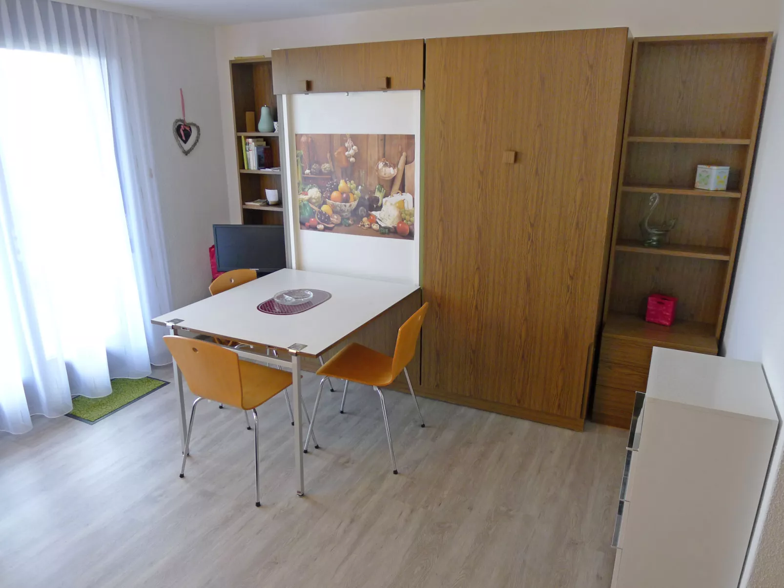 Annex-Inside