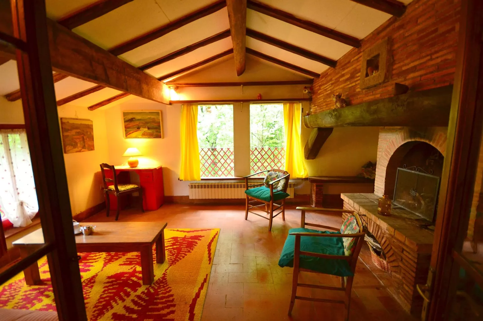 Birilli-Living room