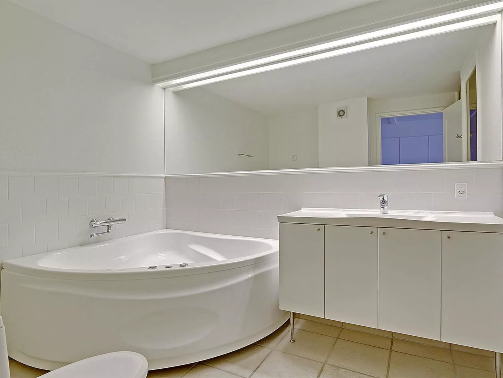 "Terina" - 5m from the sea-Inside
