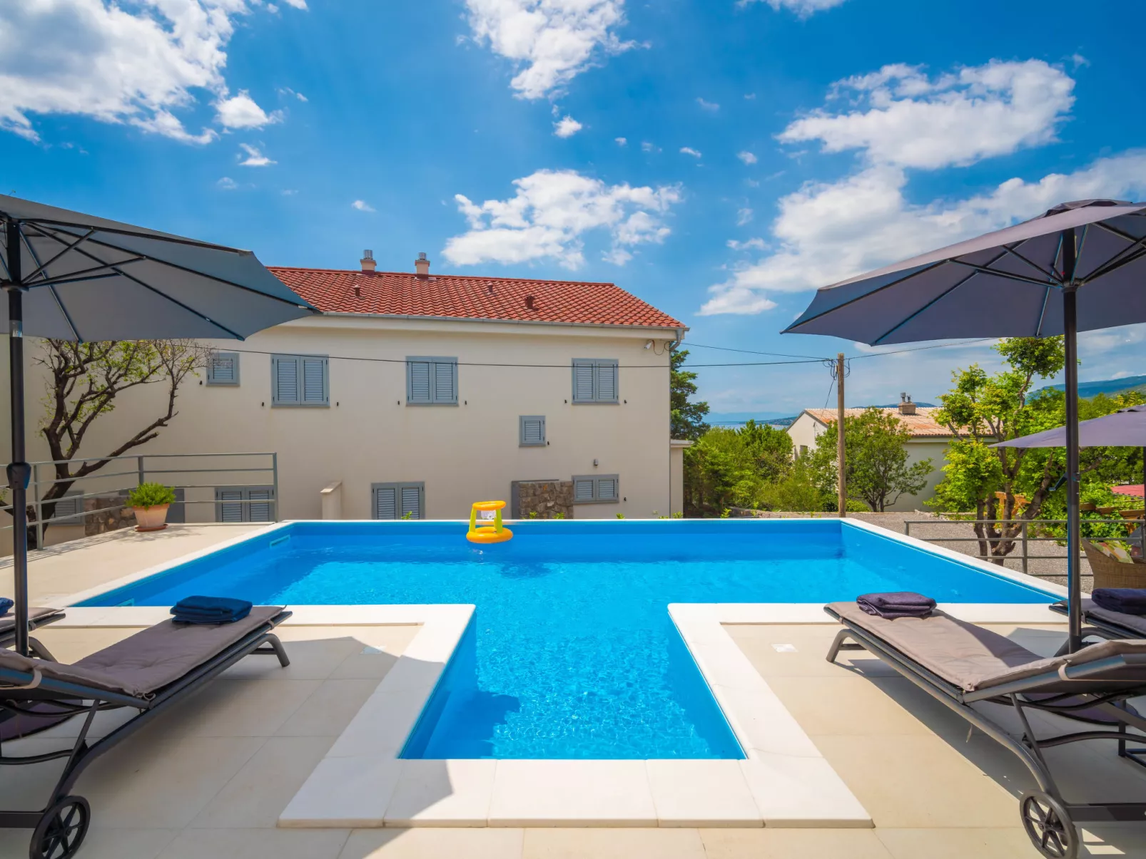 My Day House-Outside