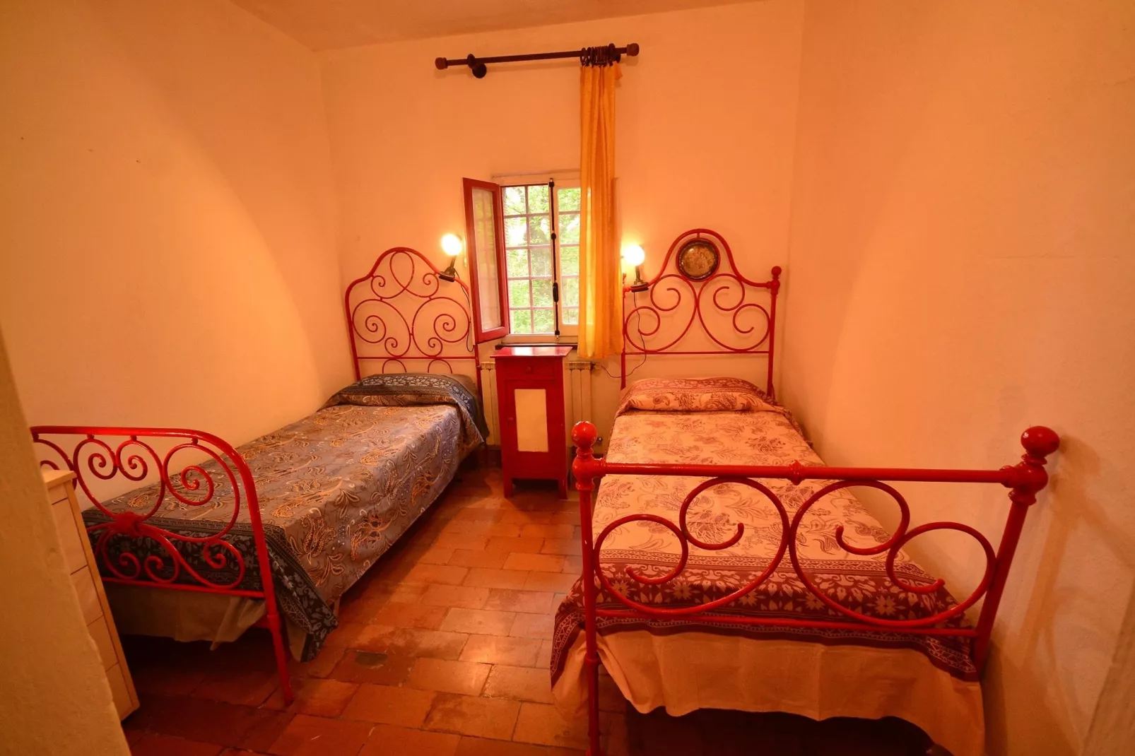 La Loggia-Bedroom