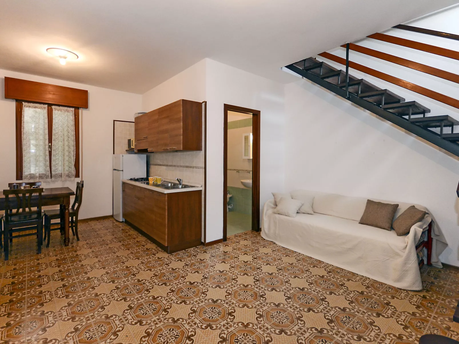 Villa Annamaria-Inside