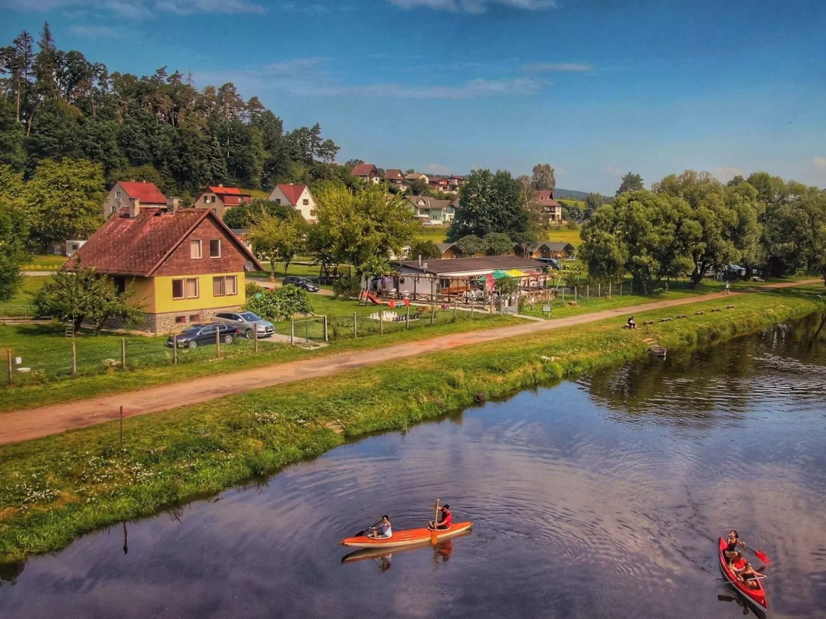 Lužnice-Outside