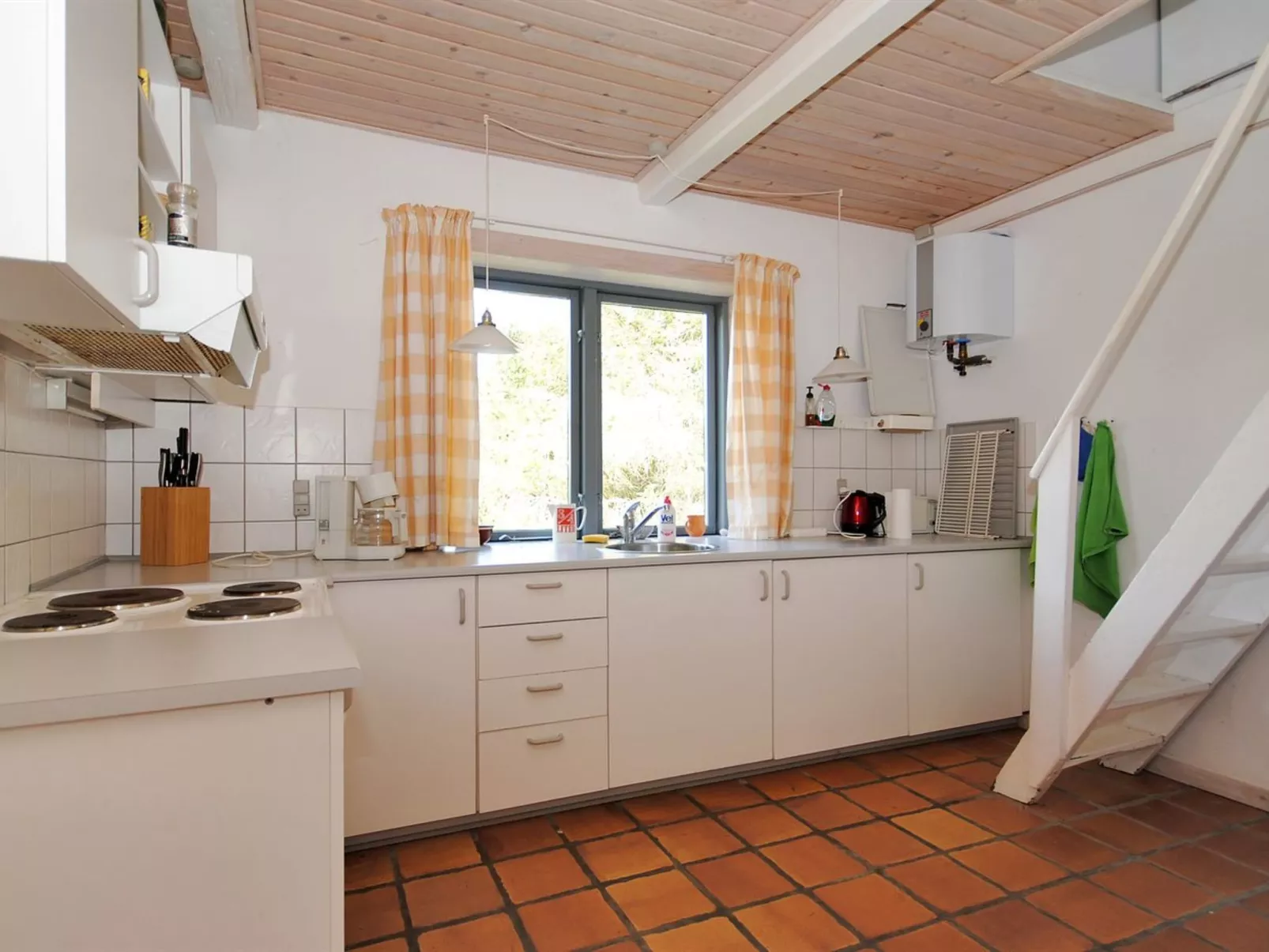 "Margrethe" - 1.1km from the sea-Inside