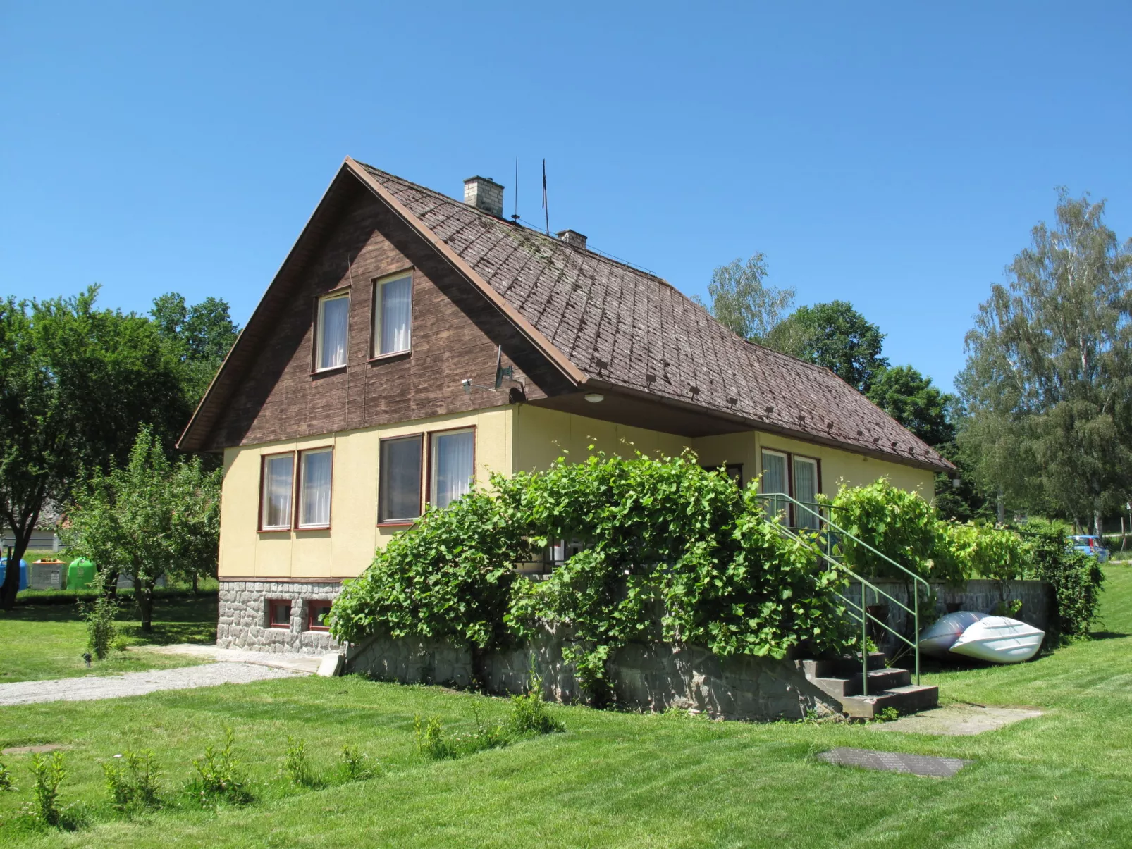 Lužnice-Outside