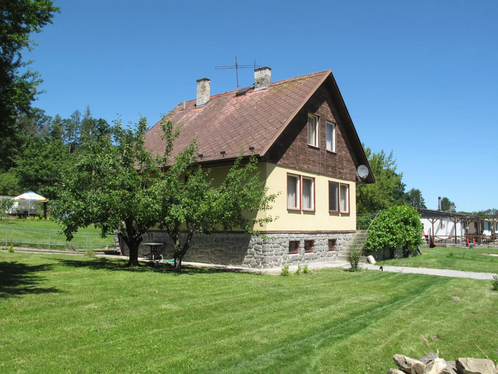 Lužnice-Outside