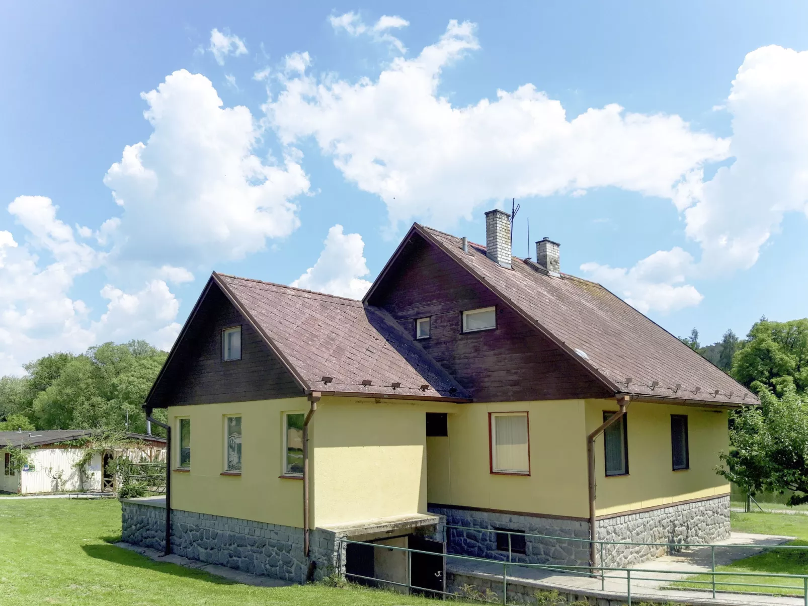 Lužnice-Outside