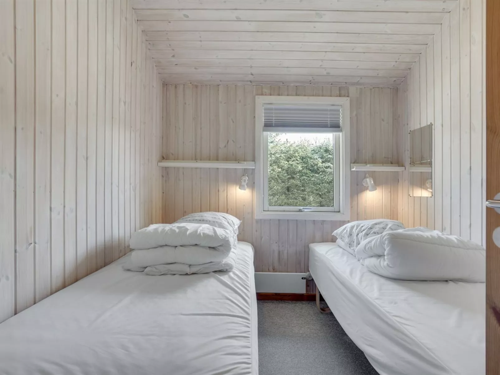 "Sonke" - 500m from the sea-Inside