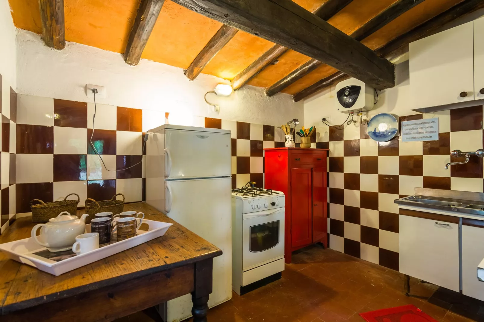 Due Camini-Kitchen