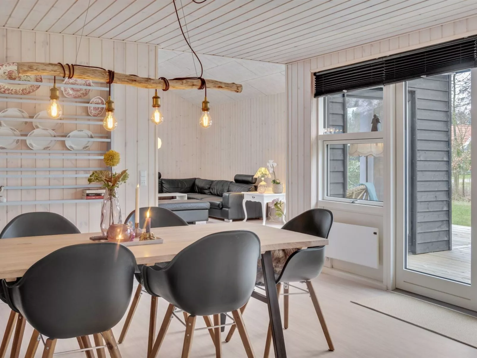 "Gabi" - 700m from the sea-Inside