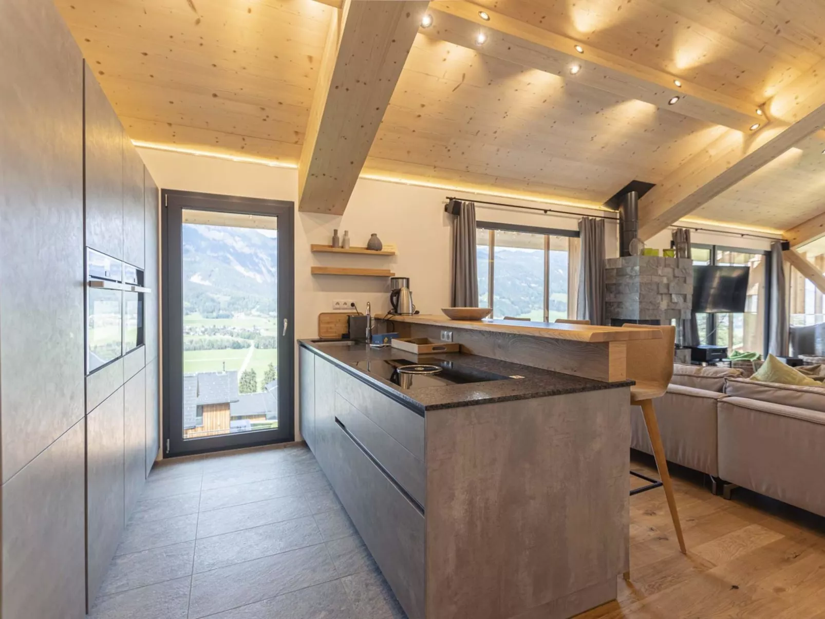 Premium mit 5 Schlafzimmern, Sauna &Pool