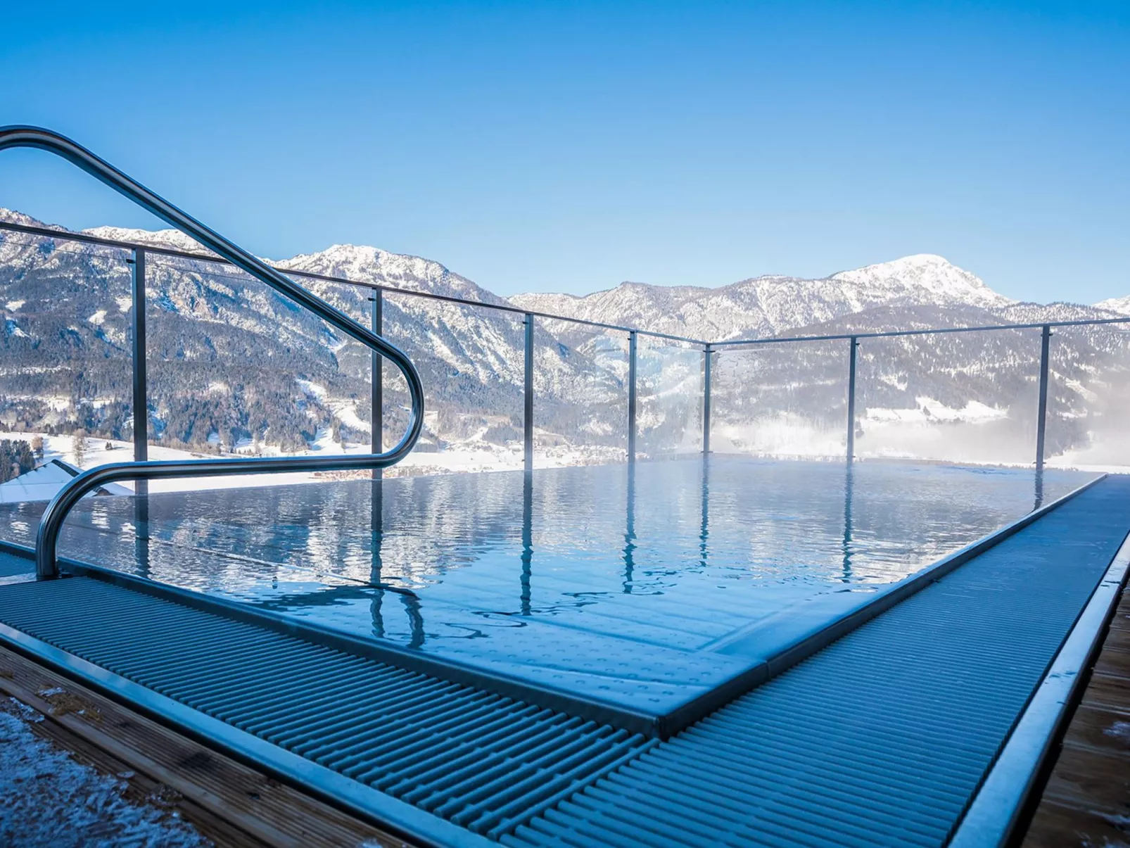 Premium mit 5 Schlafzimmern, Sauna &Pool-Outside