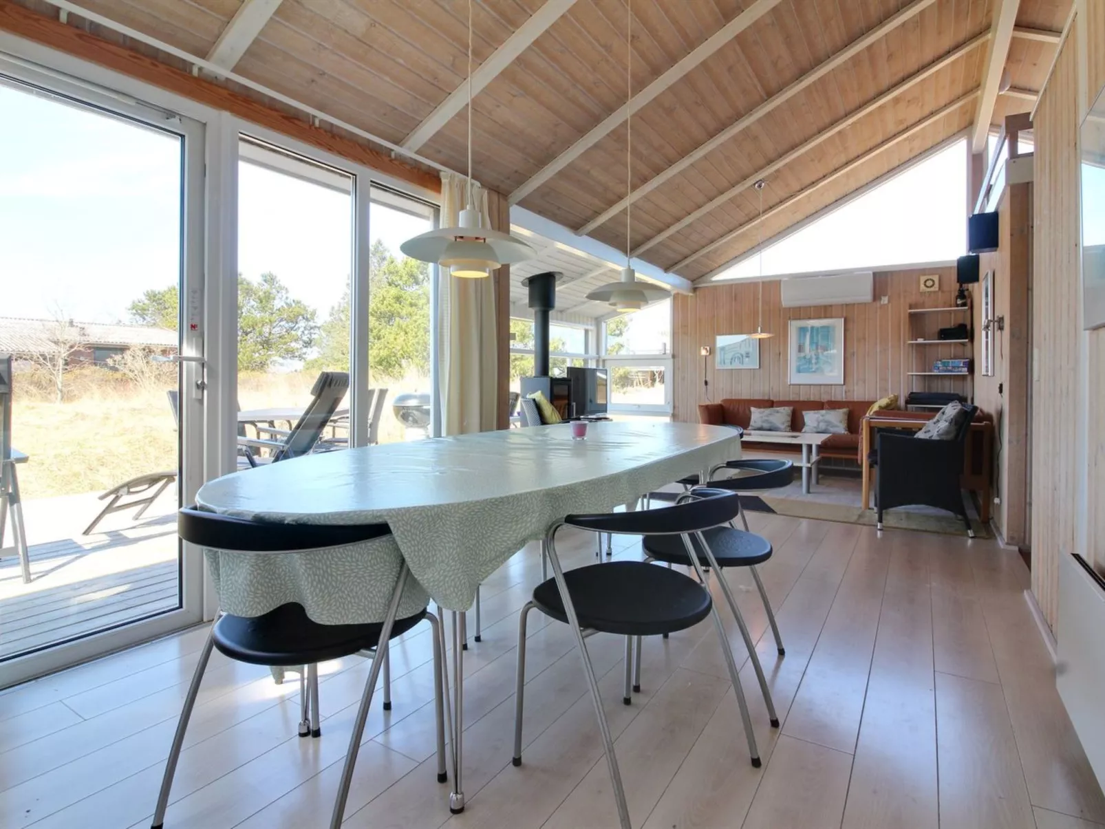 "Amadahy" - 950m from the sea-Inside